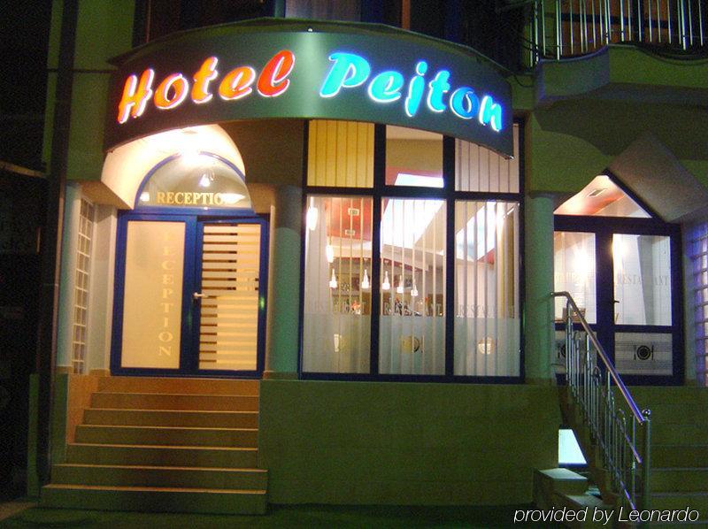 Hotel Pejton Prishtinë Luaran gambar