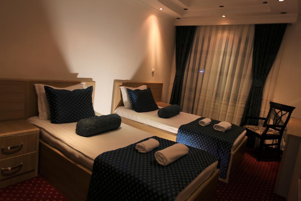 Hotel Pejton Prishtinë Luaran gambar