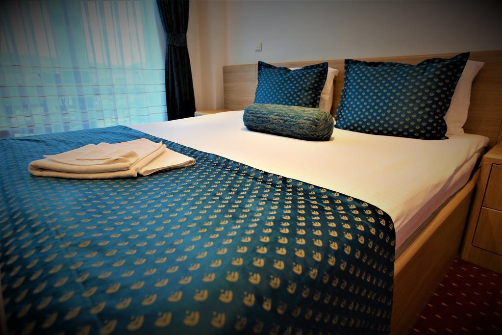 Hotel Pejton Prishtinë Luaran gambar