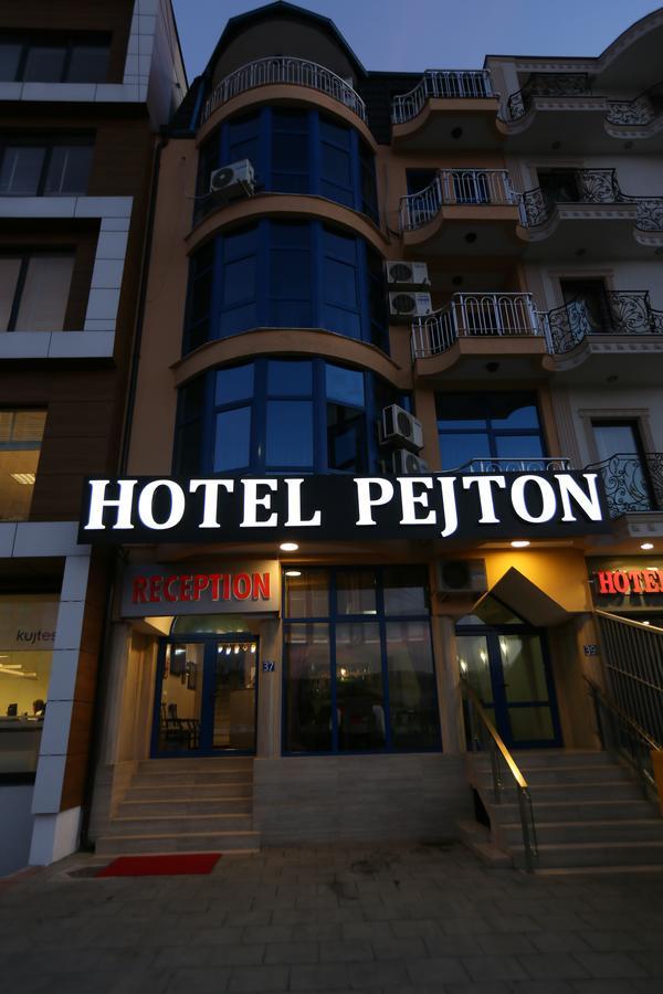 Hotel Pejton Prishtinë Luaran gambar