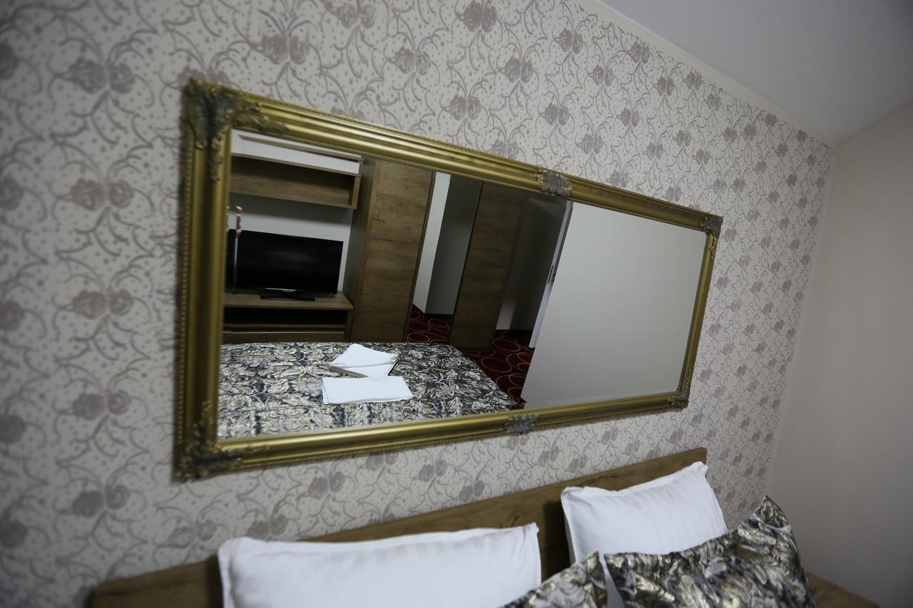 Hotel Pejton Prishtinë Luaran gambar